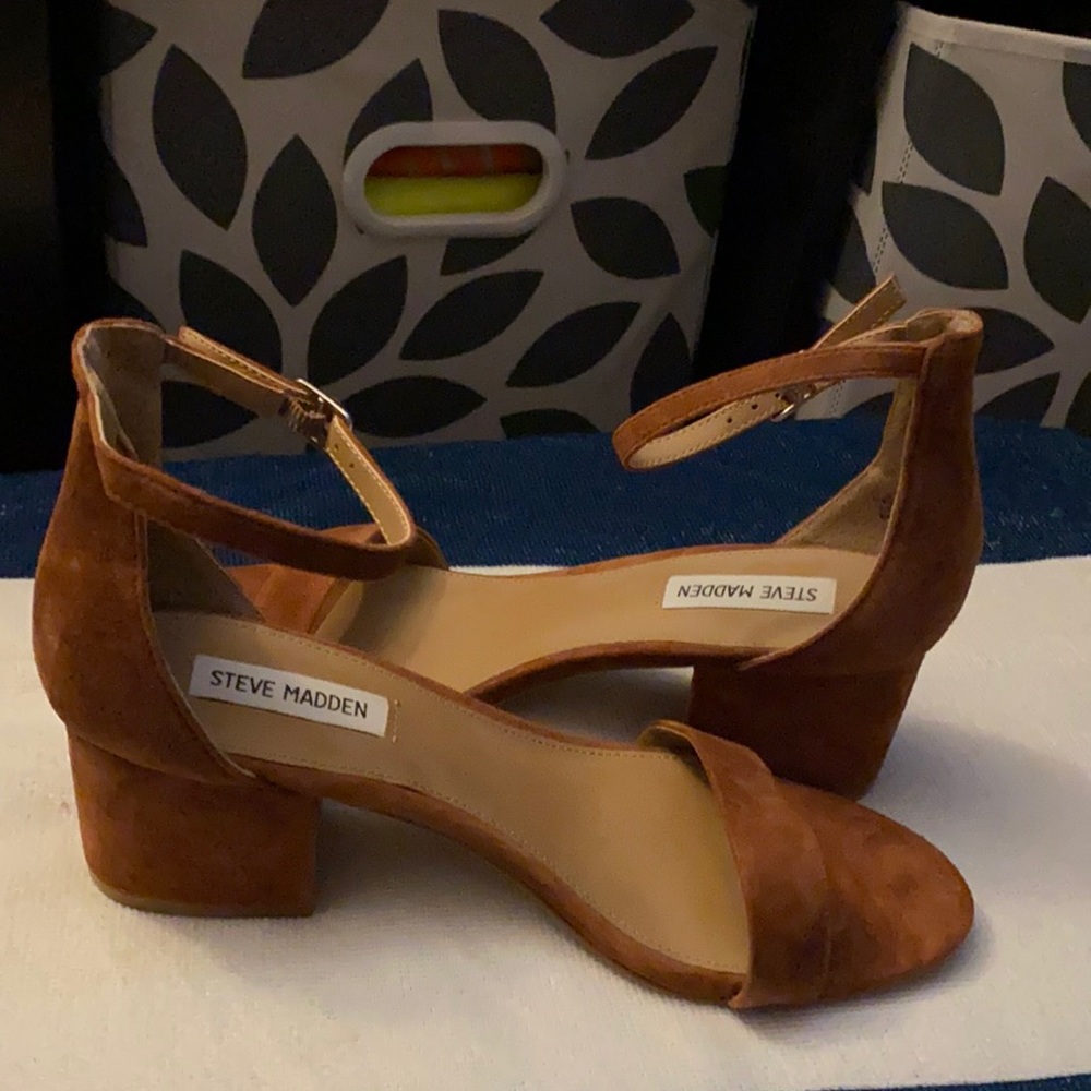 New Steve Madden Women's Irenee Block-Heel Sandal